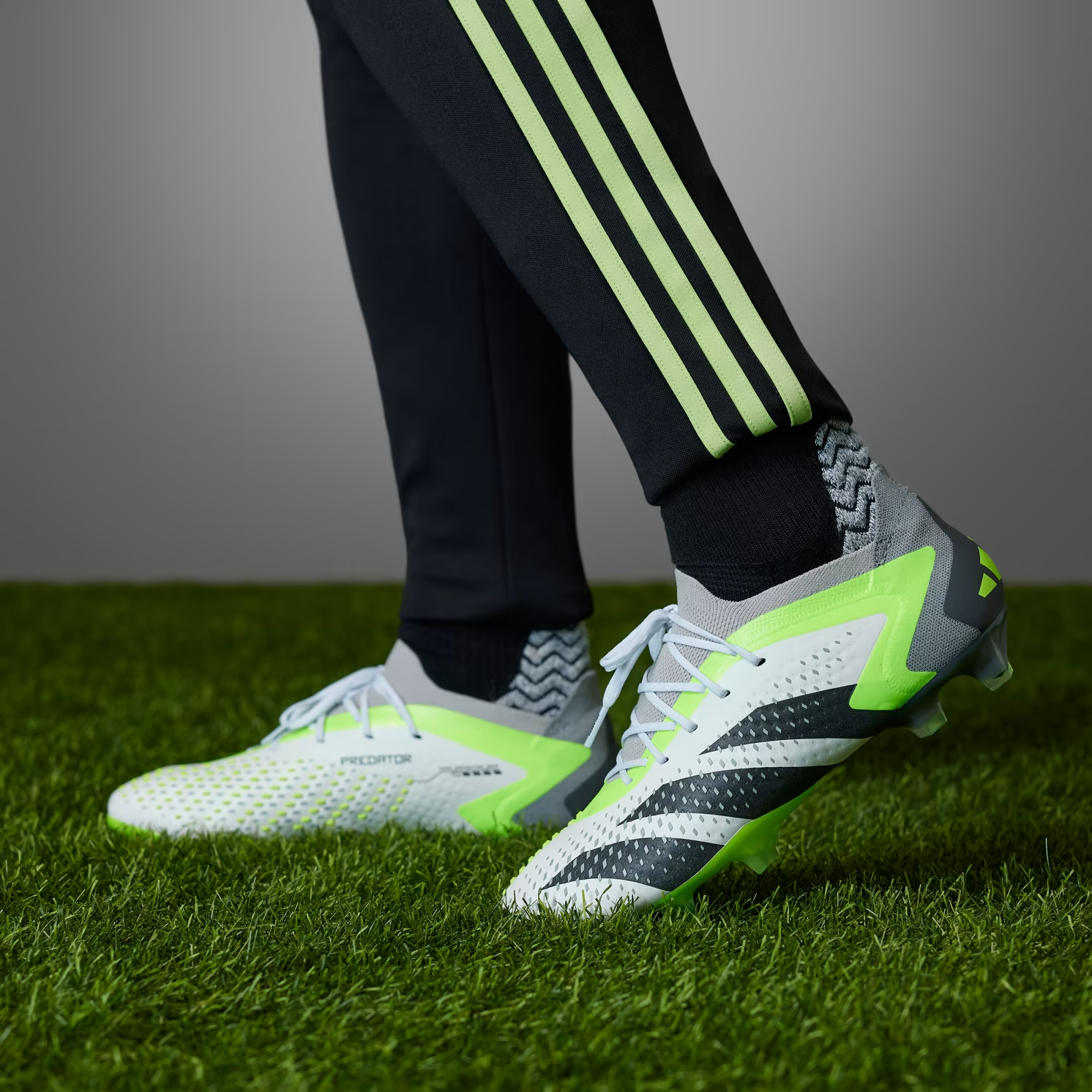  Giày Adidas FG Predator Accuracy.1 L ‘Lucid Lemon’ 