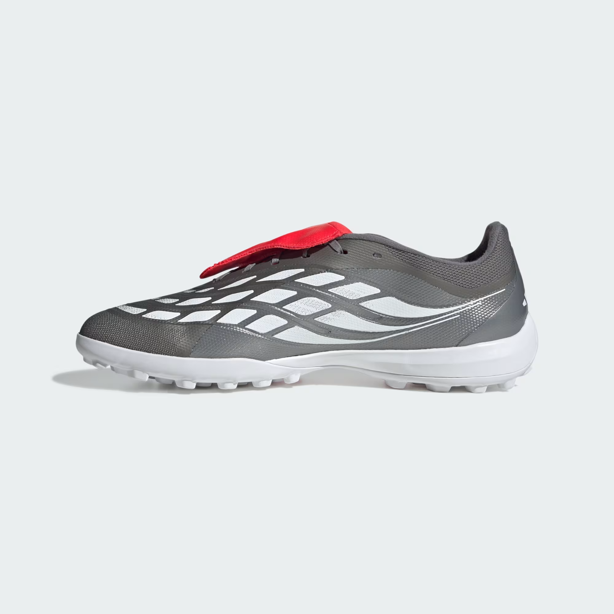  Giày Adidas Predator ‘Finishers Steel Pack’ 