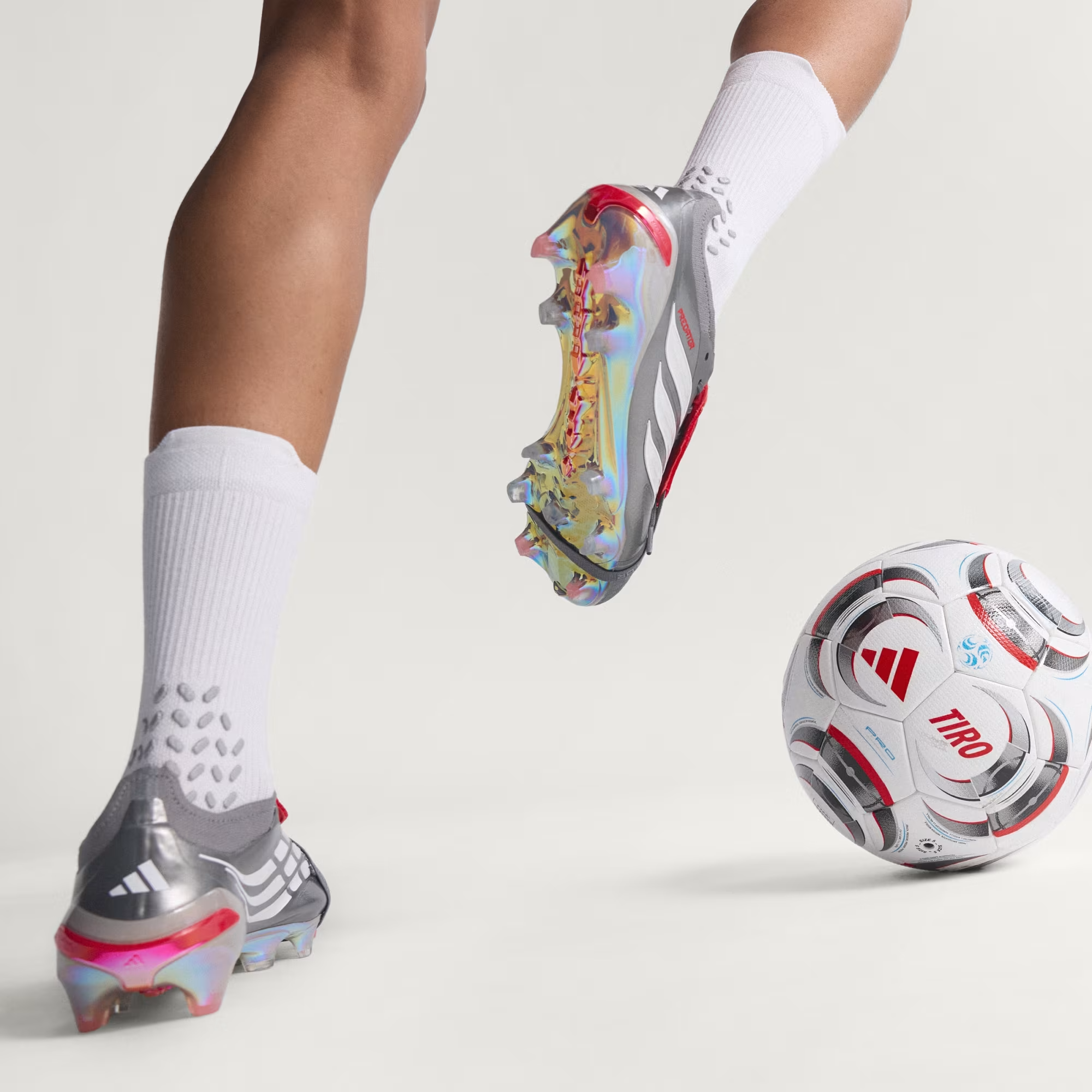  Giày Adidas Predator ‘Finishers Steel Pack’ 