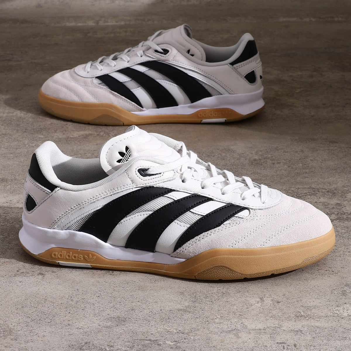  Giày Adidas Predator Mundial ‘White Black Gum’ 