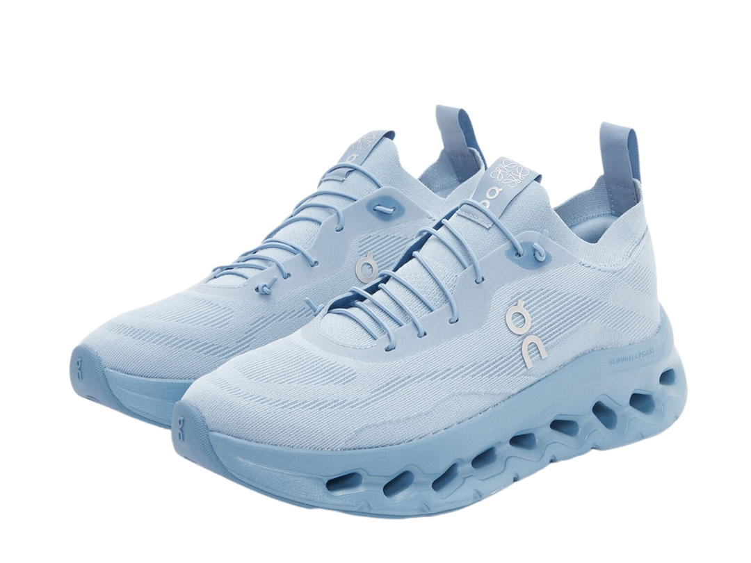  Giày On Running Cloudtilt x Loewe ‘Forever Blue’ 