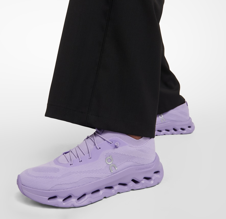  Giày On Running Cloudtilt x Loewe ‘Purple Rose’ 