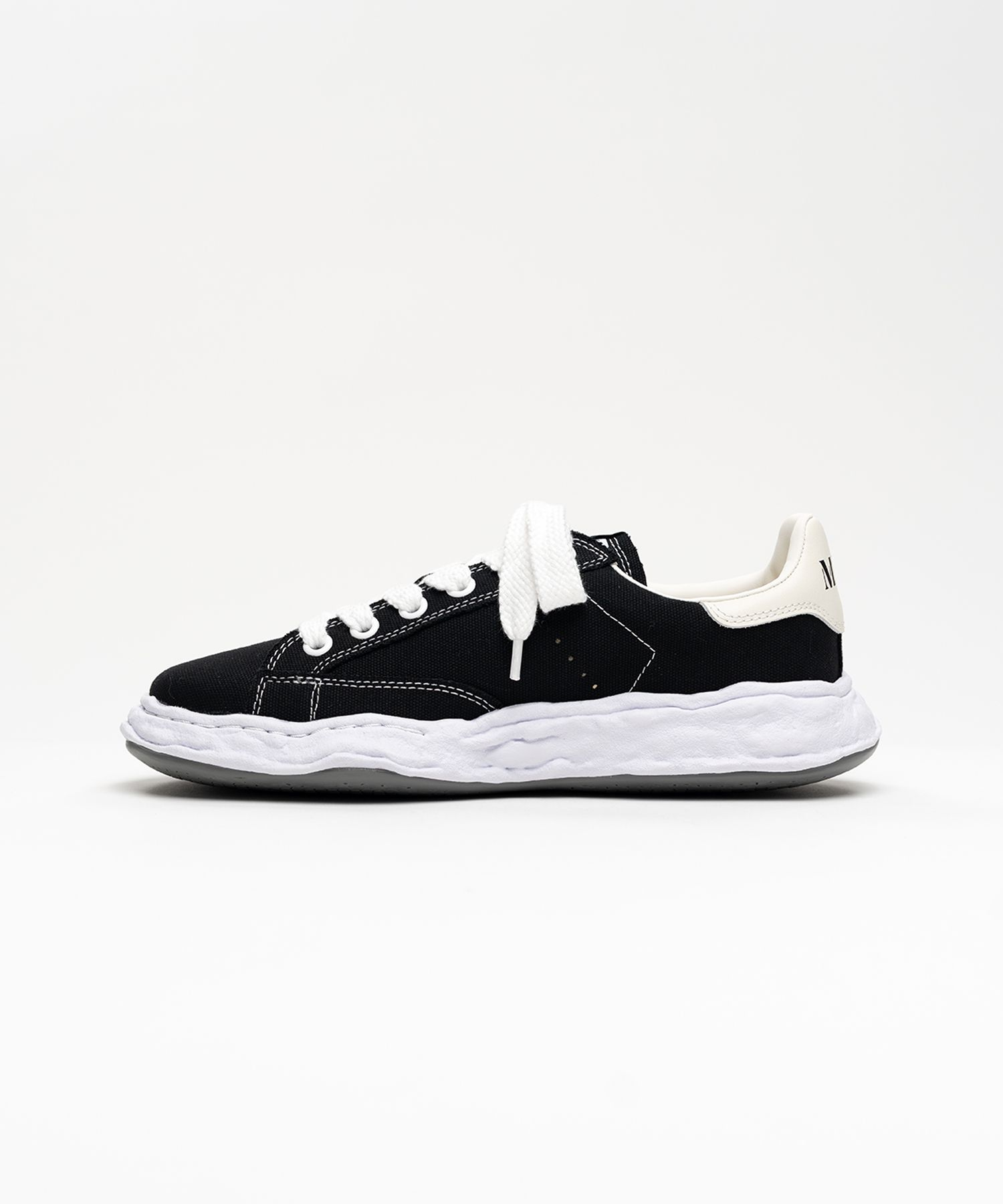  Giày Maison Mihara Yasuhiro Charles OG Sole 'Black White' 