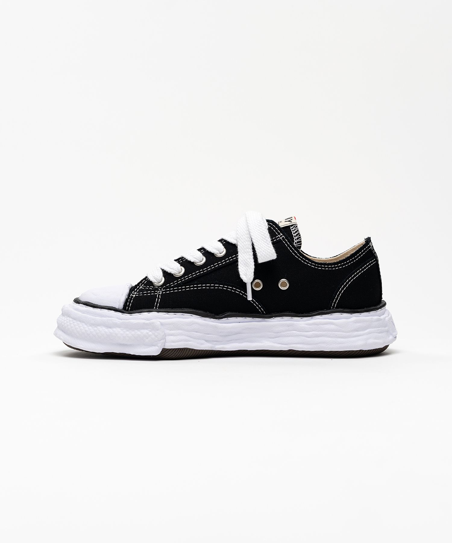  Giày Maison Mihara Yasuhiro Peterson23 'Black White' 