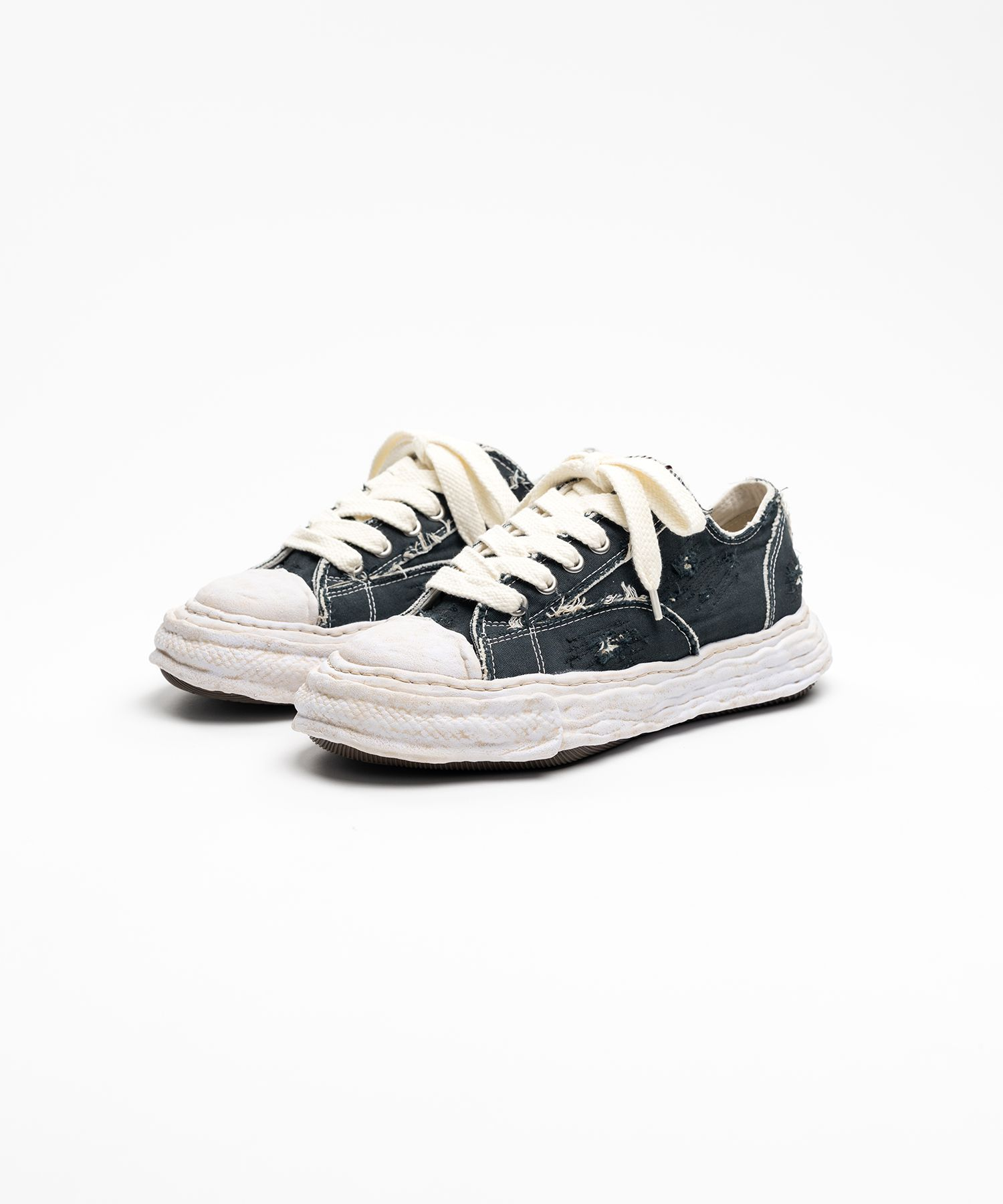  Giày Maison Mihara Yasuhiro Peterson23 OG Sole Ripped Overdye 'Black' 