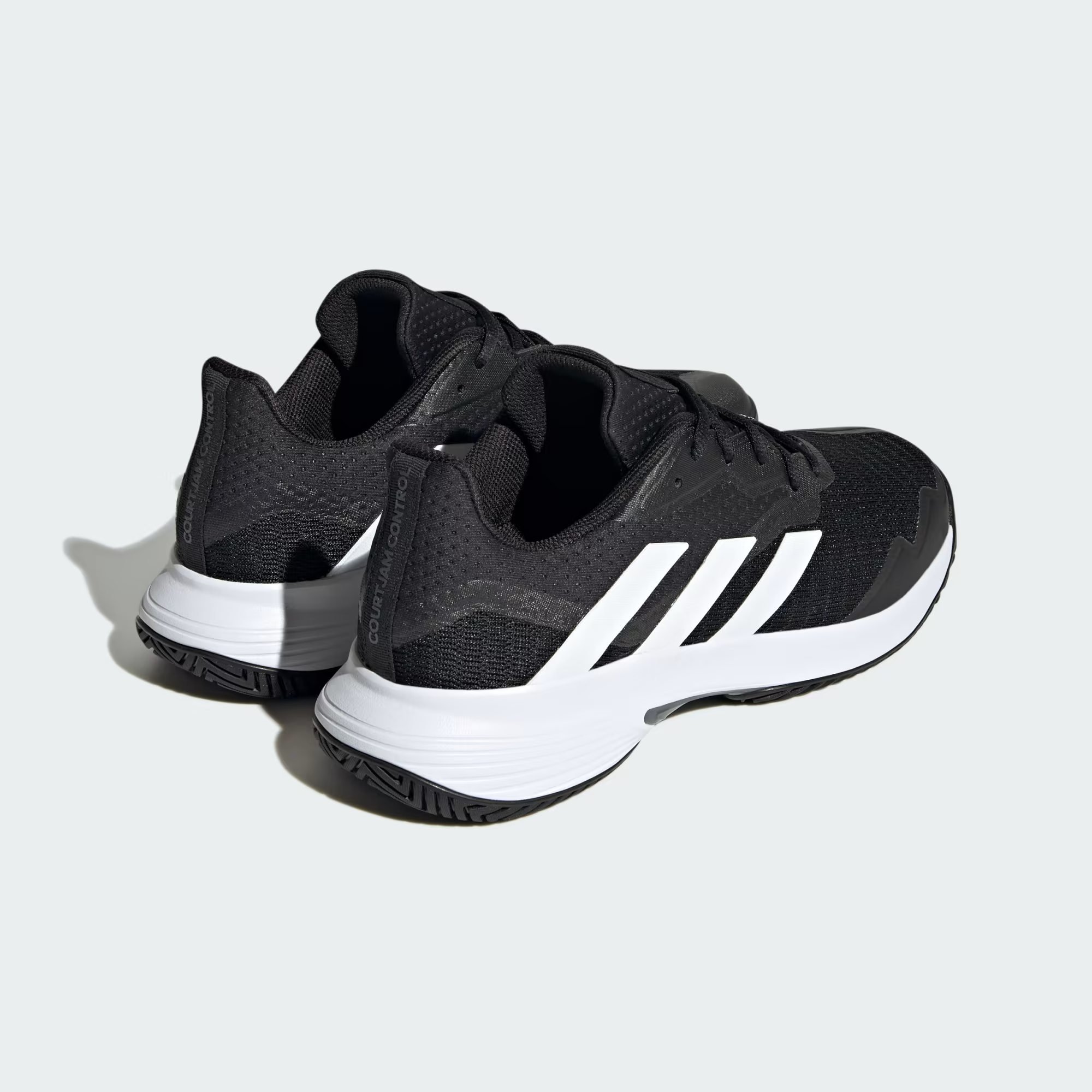  Giày Nam Adidas Courtjam Control M 'Black' 