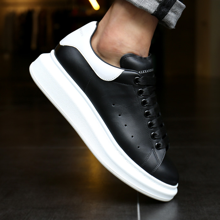  Giày Nam Alexander McQueen Oversized Sneaker 'Black' 