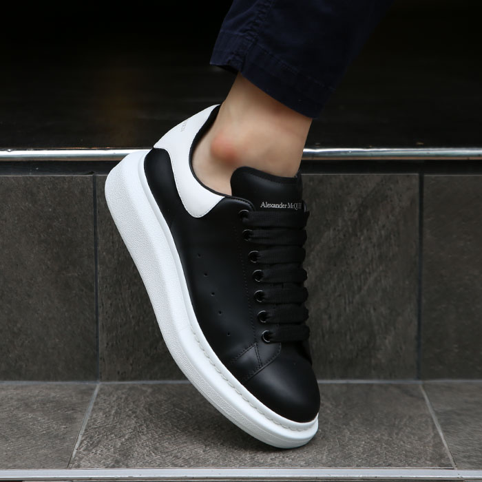  Giày Nam Alexander McQueen Oversized Sneaker 'Black' 