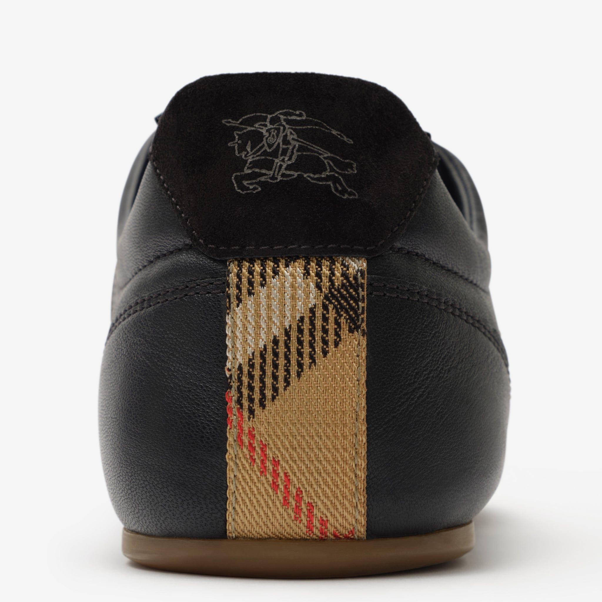  Giày Nam Burberry Leather Knight Runner Sneakers​ 'Black' 