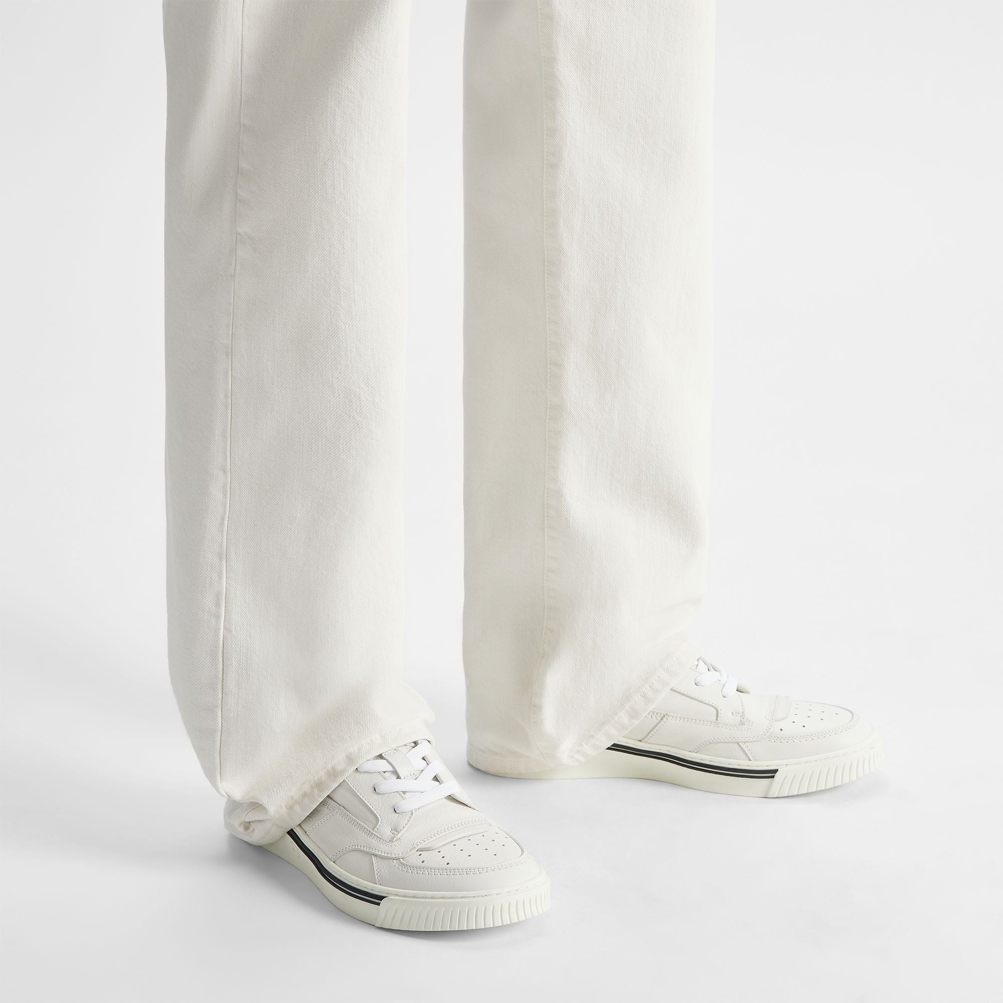  Giày Nam Fendi Fender Trainers 'White' 