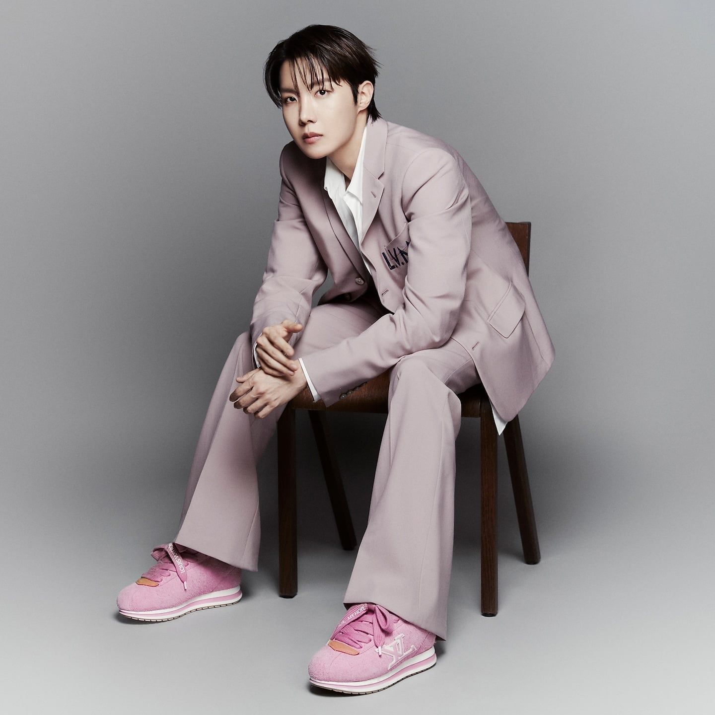  Giày Nam Louis Vuitton x J-Hope Buttersoft Trainers 'Pink' 