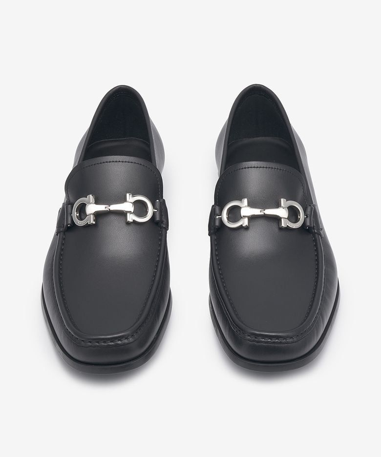  Giày Nam Salvatore Ferragamo Gancini Loafer 'Black' 