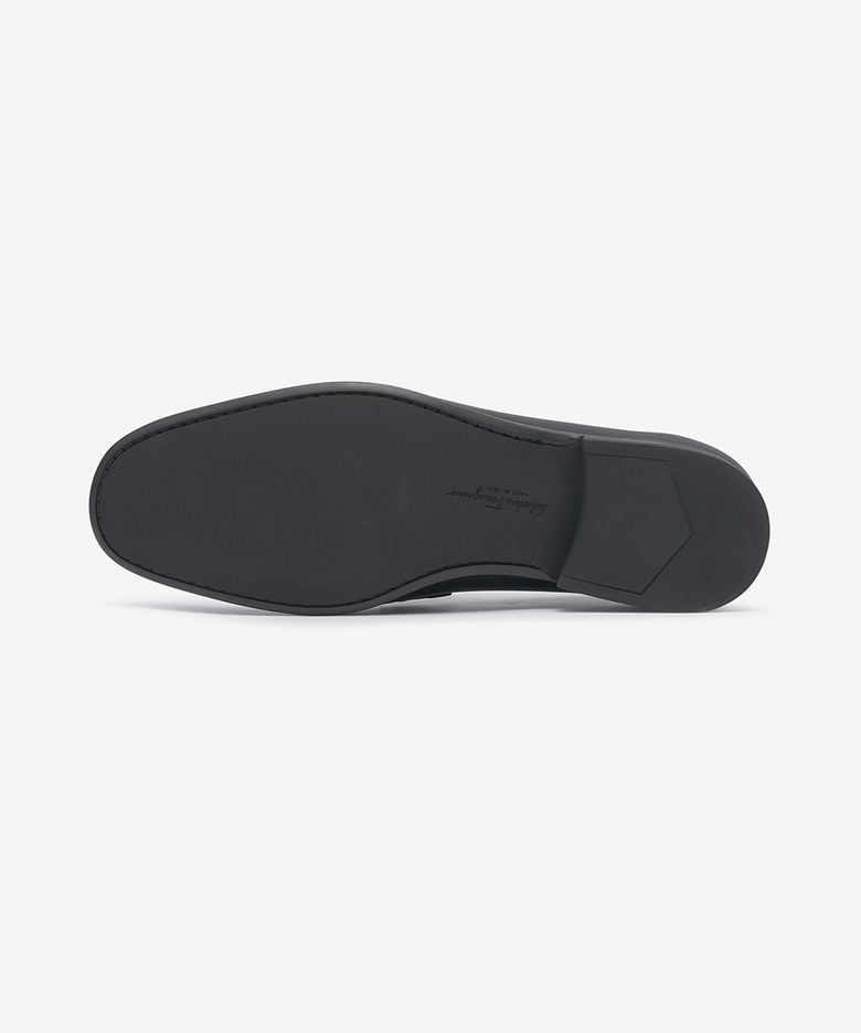  Giày Nam Salvatore Ferragamo Gancini Loafer 'Black' 