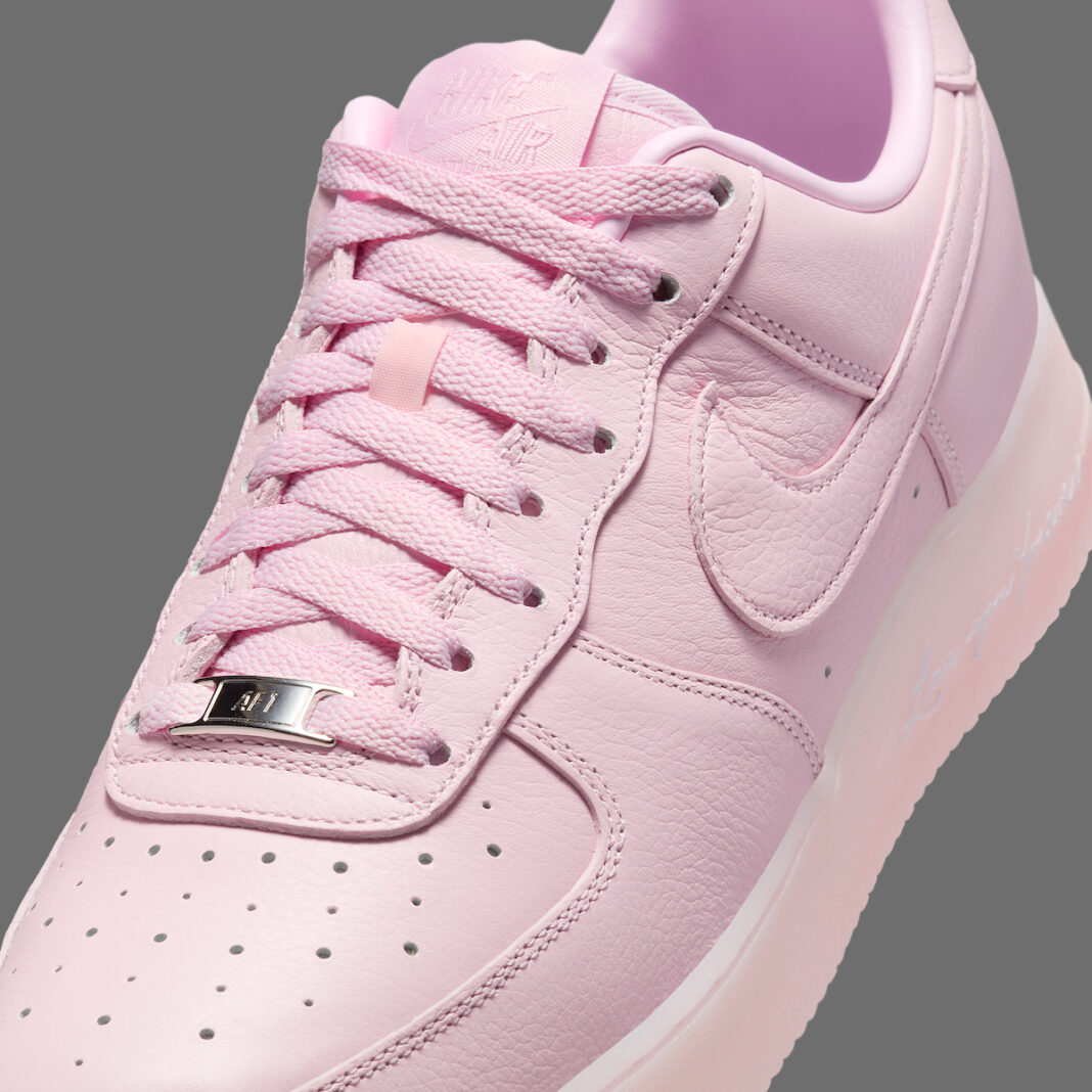  Giày Nike Air Force 1 Low x NOCTA ‘Pink Foam’ 