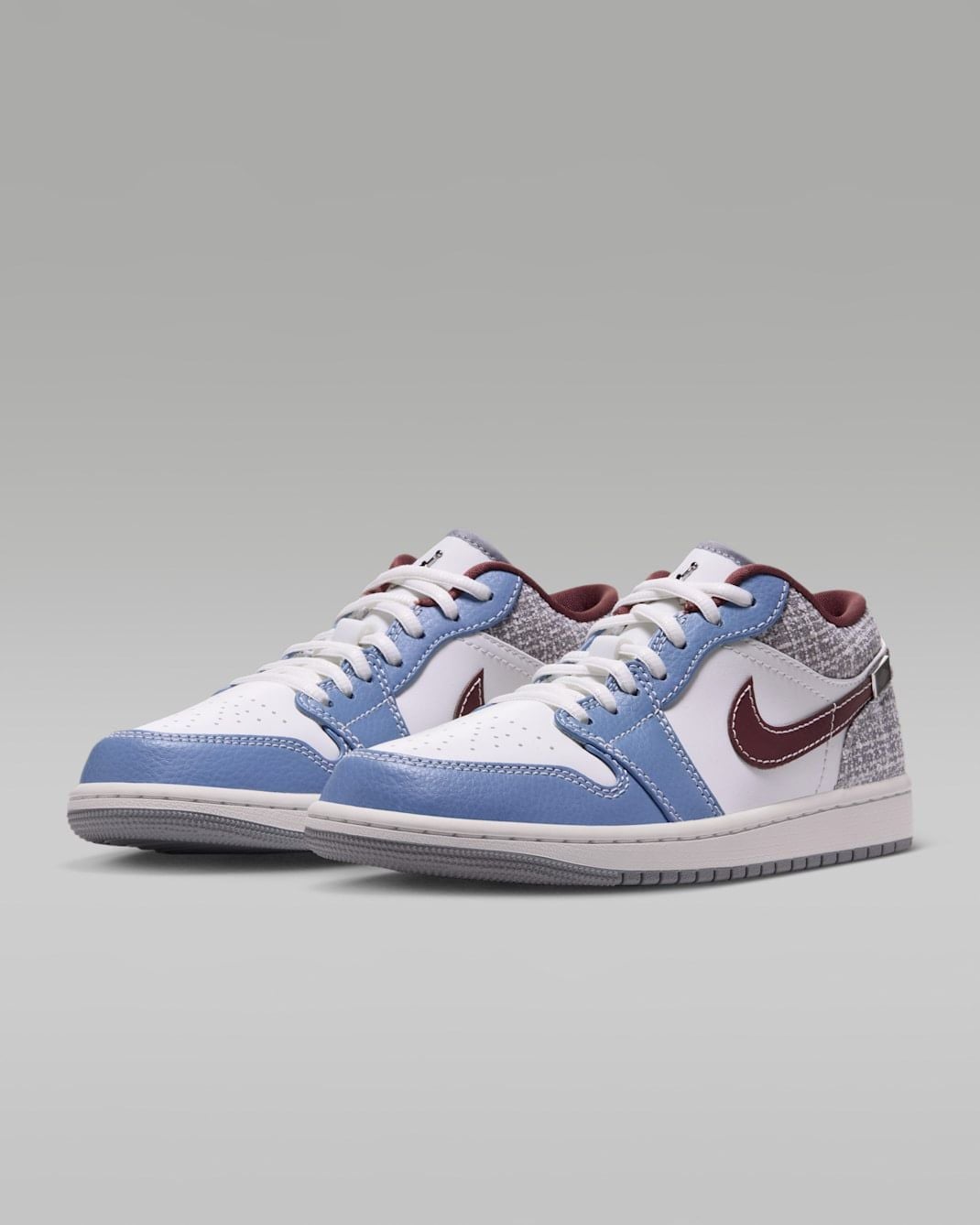  Giày Nike Air Jordan 1 Low 'Boucle' 