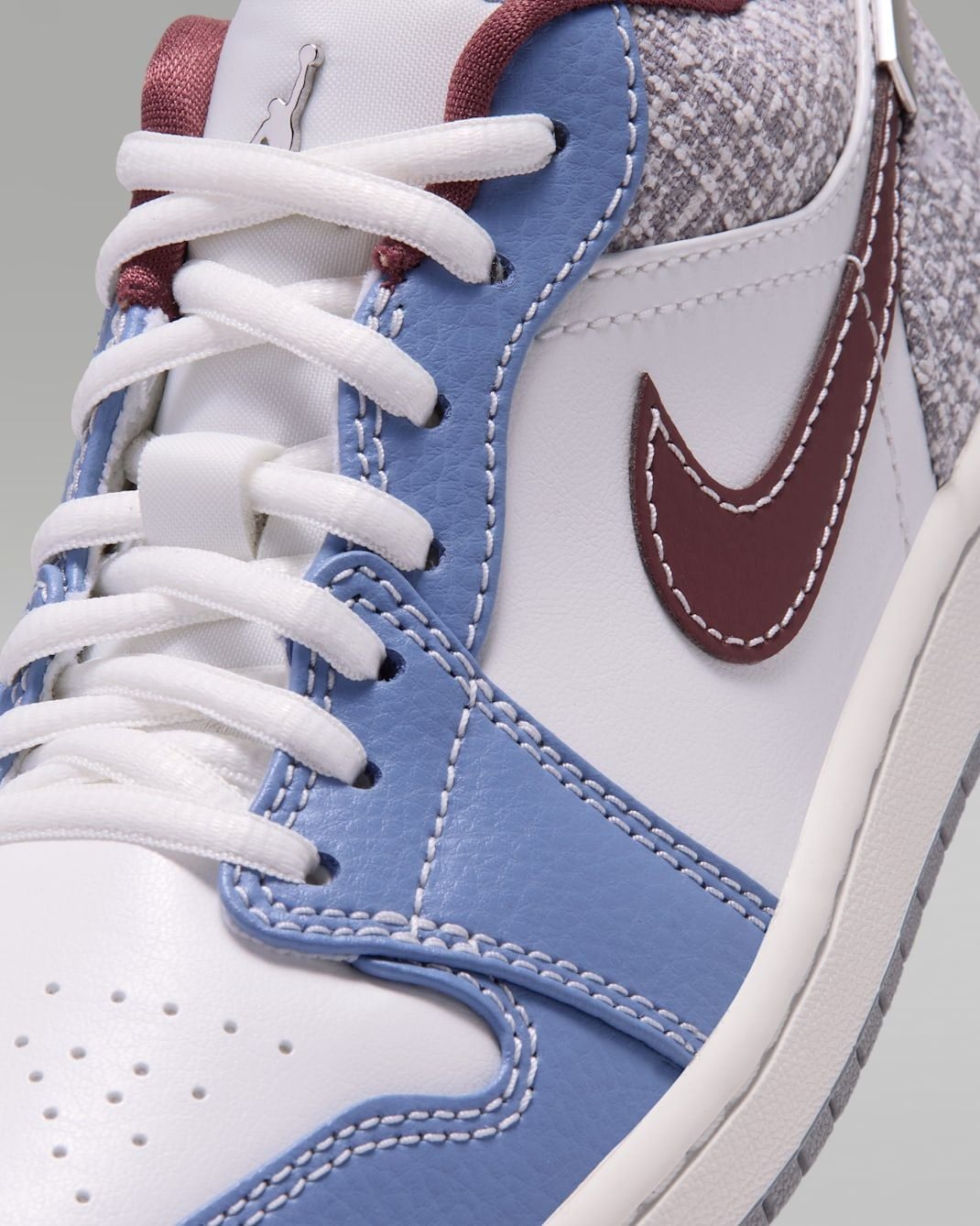  Giày Nike Air Jordan 1 Low 'Boucle' 