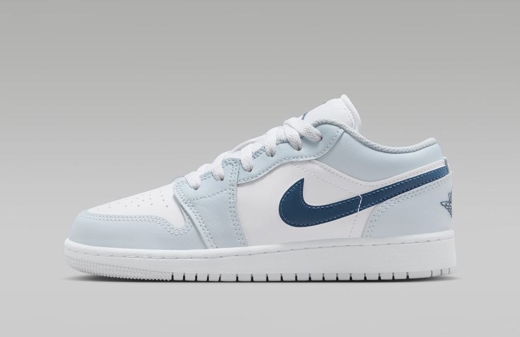  Giày Nike Air Jordan 1 Low GS 'Aura Squadron Blue' 