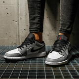  Giày Nike Air Jordan 1 Low GS 'Light Smoke Grey' 