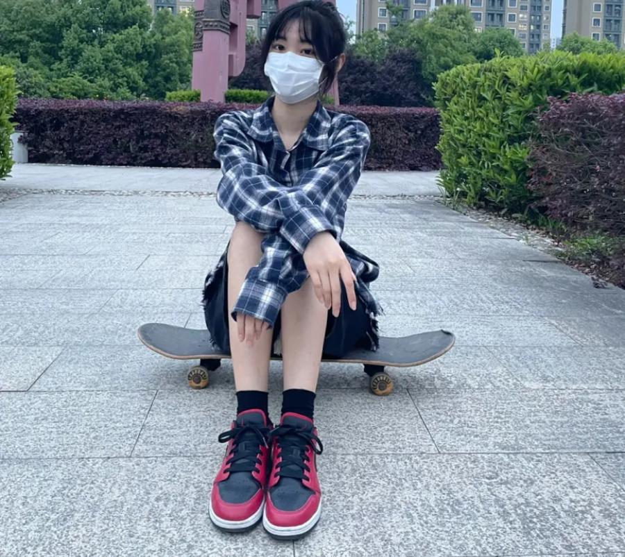  Giày Nike Air Jordan 1 Low GS 'Reverse Bred' 