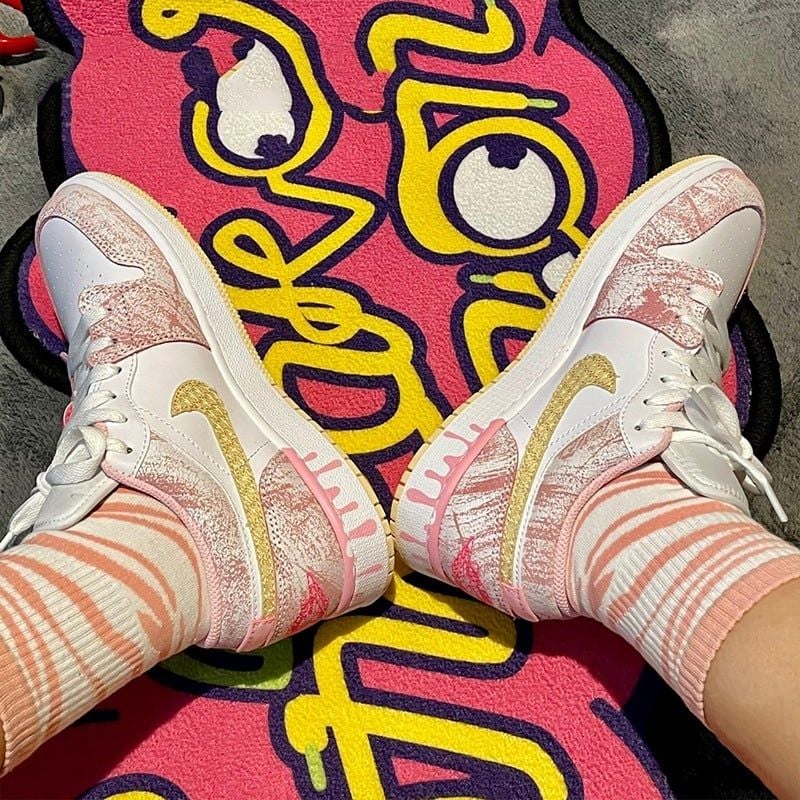  Giày Nike Air Jordan 1 Low GS 'Strawberry Ice Cream' 