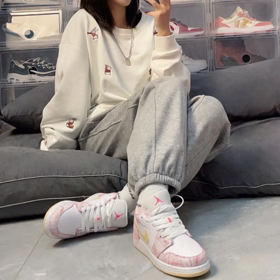  Giày Nike Air Jordan 1 Low GS 'Strawberry Ice Cream' 