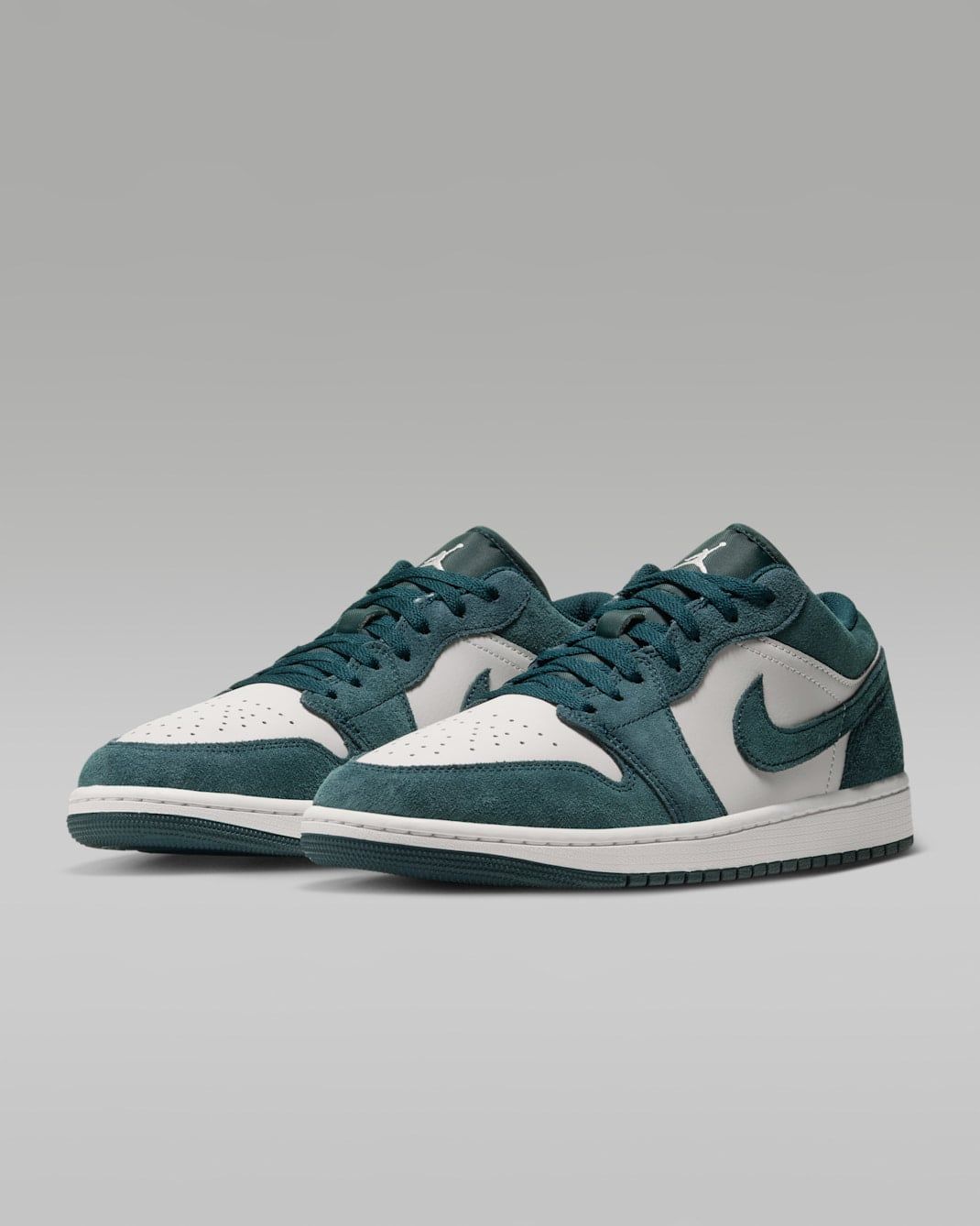  Giày Nike Air Jordan 1 Low 'Midnight Spruce' 