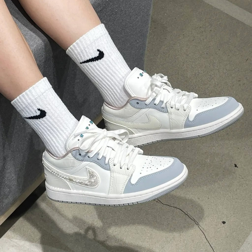  Giày Nike Air Jordan 1 Low 'Sail Soft Pearl' 