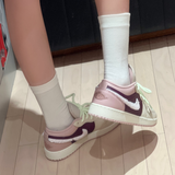  Giày Nike Air Jordan 1 Low SE GS 'Fur Swoosh' 