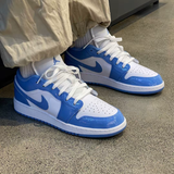  Giày Nike Air Jordan 1 Low SE GS 'Legend Blue Patent' 