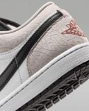  Giày Nike Air Jordan 1 Low SE 'Light Orewood' 