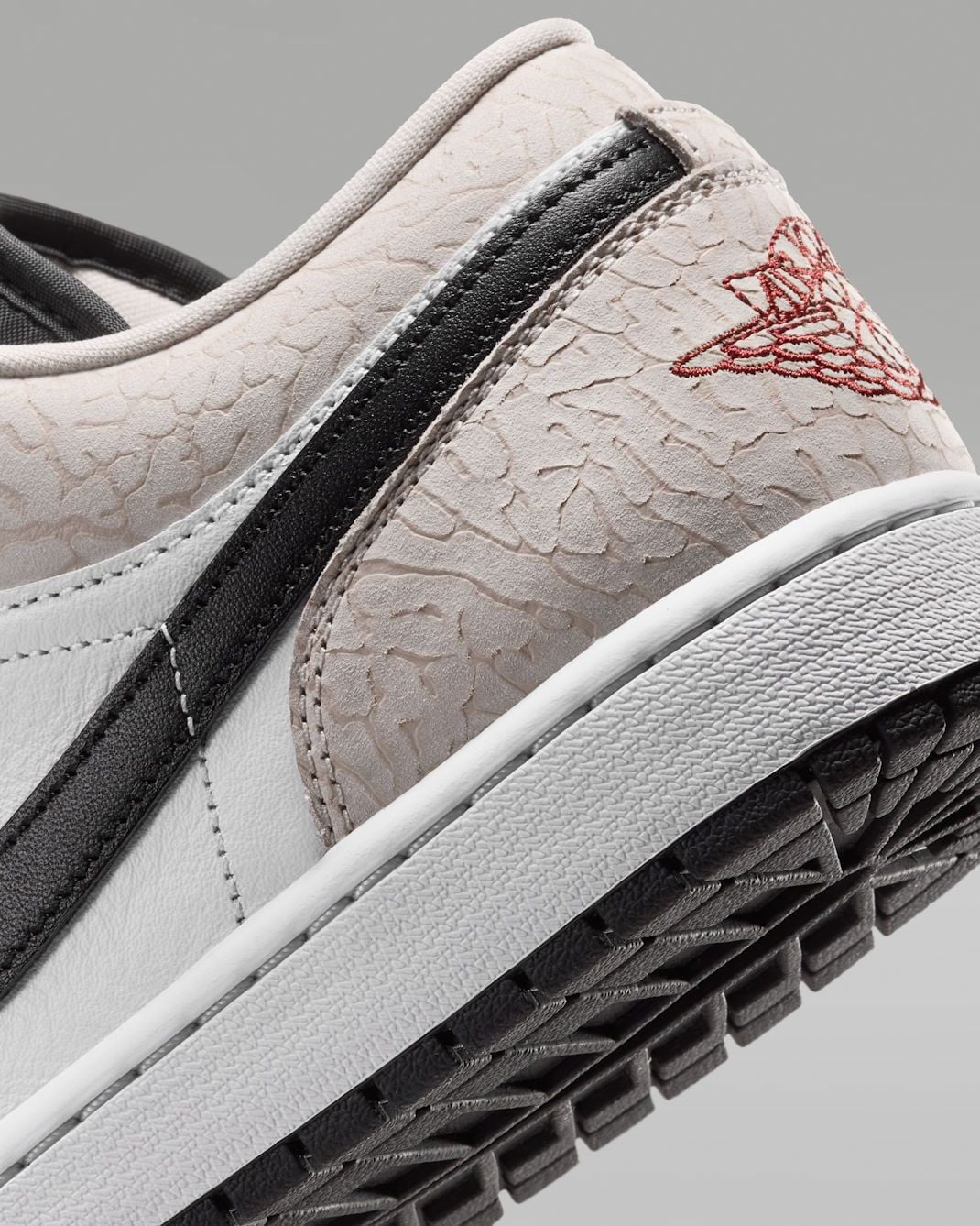  Giày Nike Air Jordan 1 Low SE 'Light Orewood' 