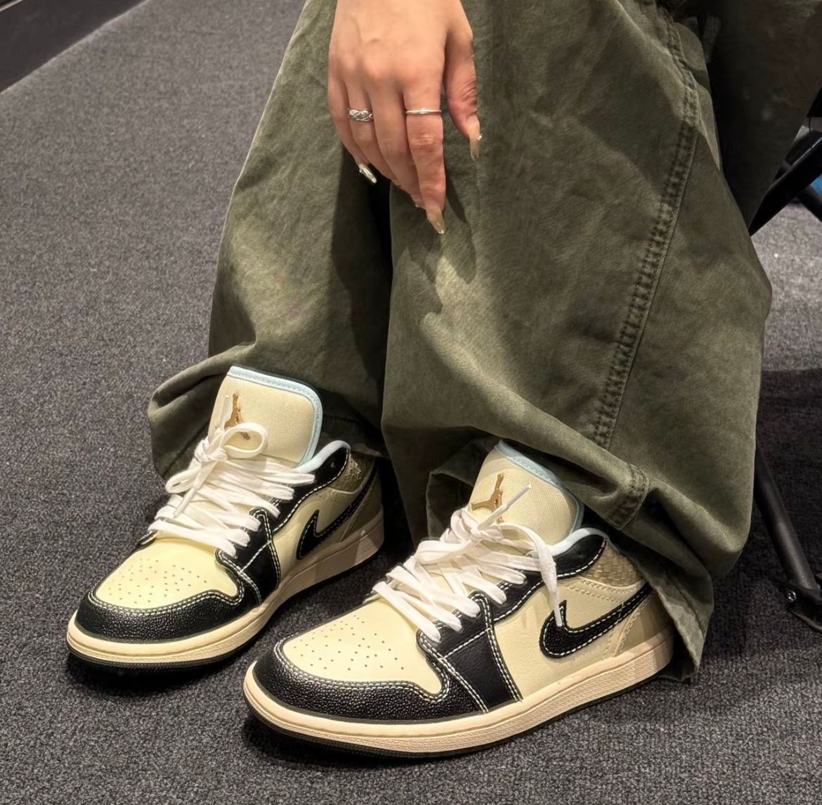  Giày Nike Air Jordan 1 Low SE 'Woven' 