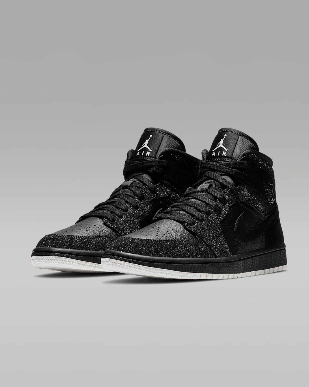  Giày Nike Air Jordan 1 Mid 'Black' 