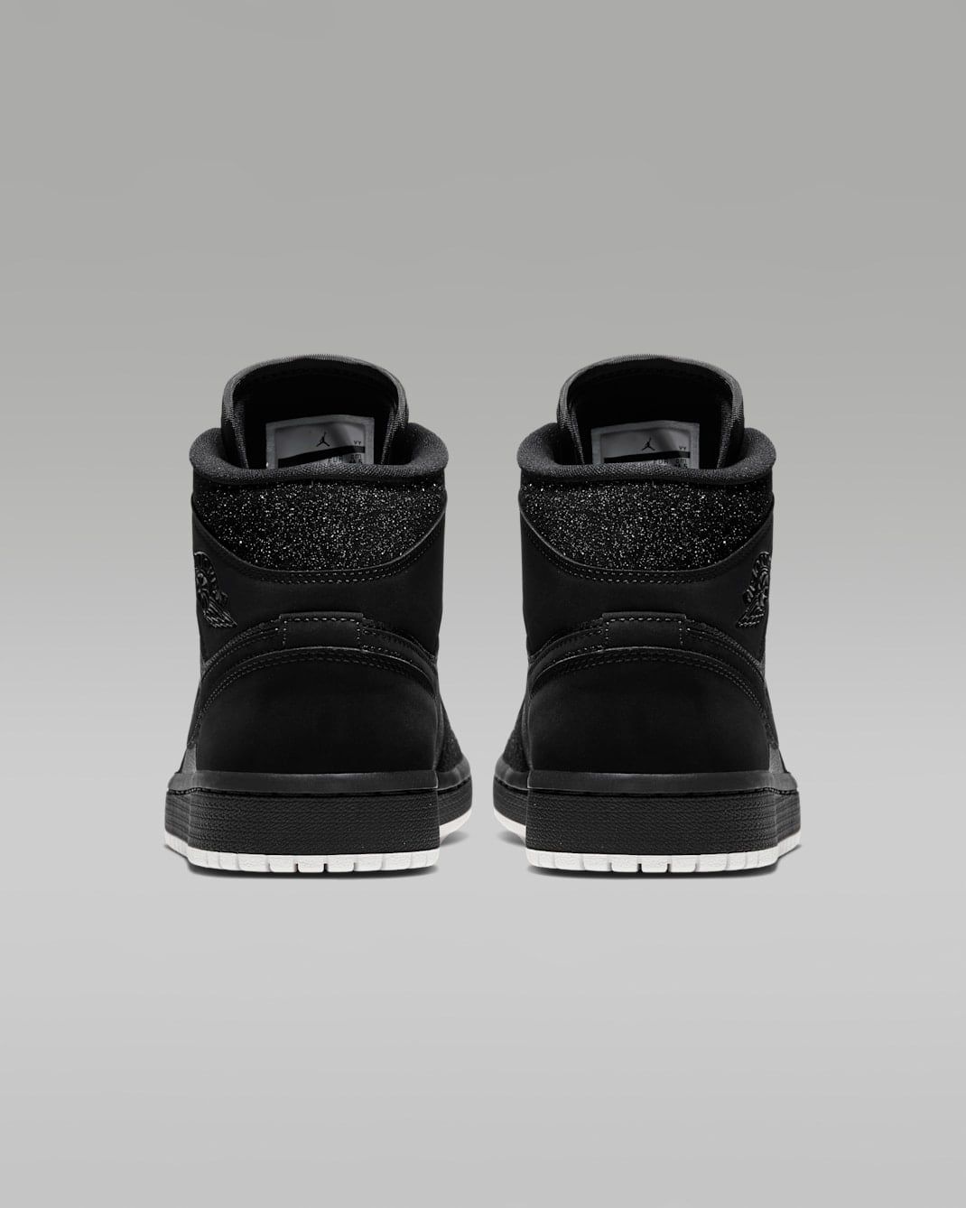  Giày Nike Air Jordan 1 Mid 'Black' 