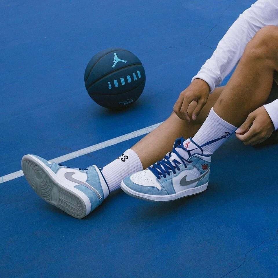  Giày Nike Air Jordan 1 Mid 'French Blue Fire Red' 