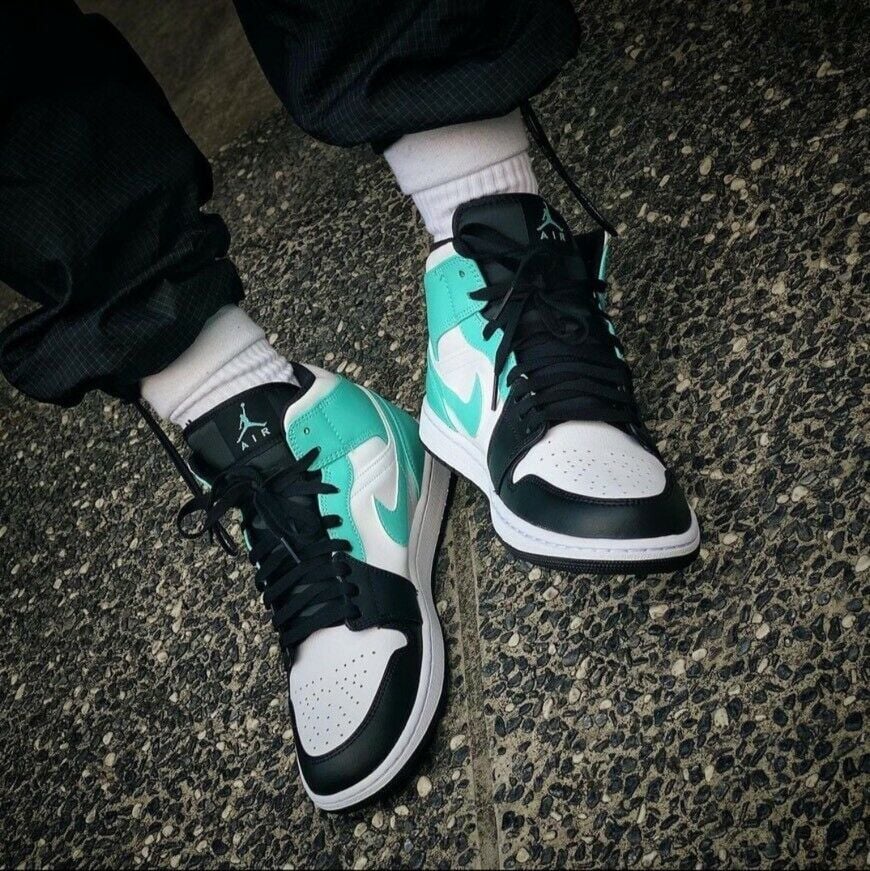  Giày Nike Air Jordan 1 Mid 'Island Green' 