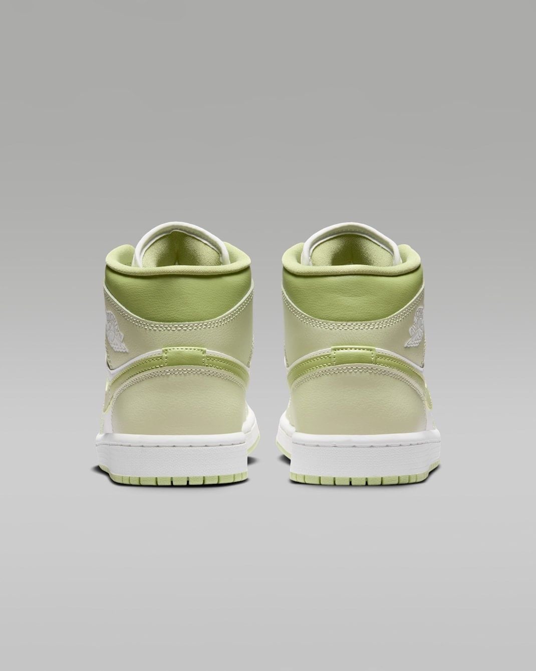  Giày Nike Air Jordan 1 Mid 'Olive Aura' 
