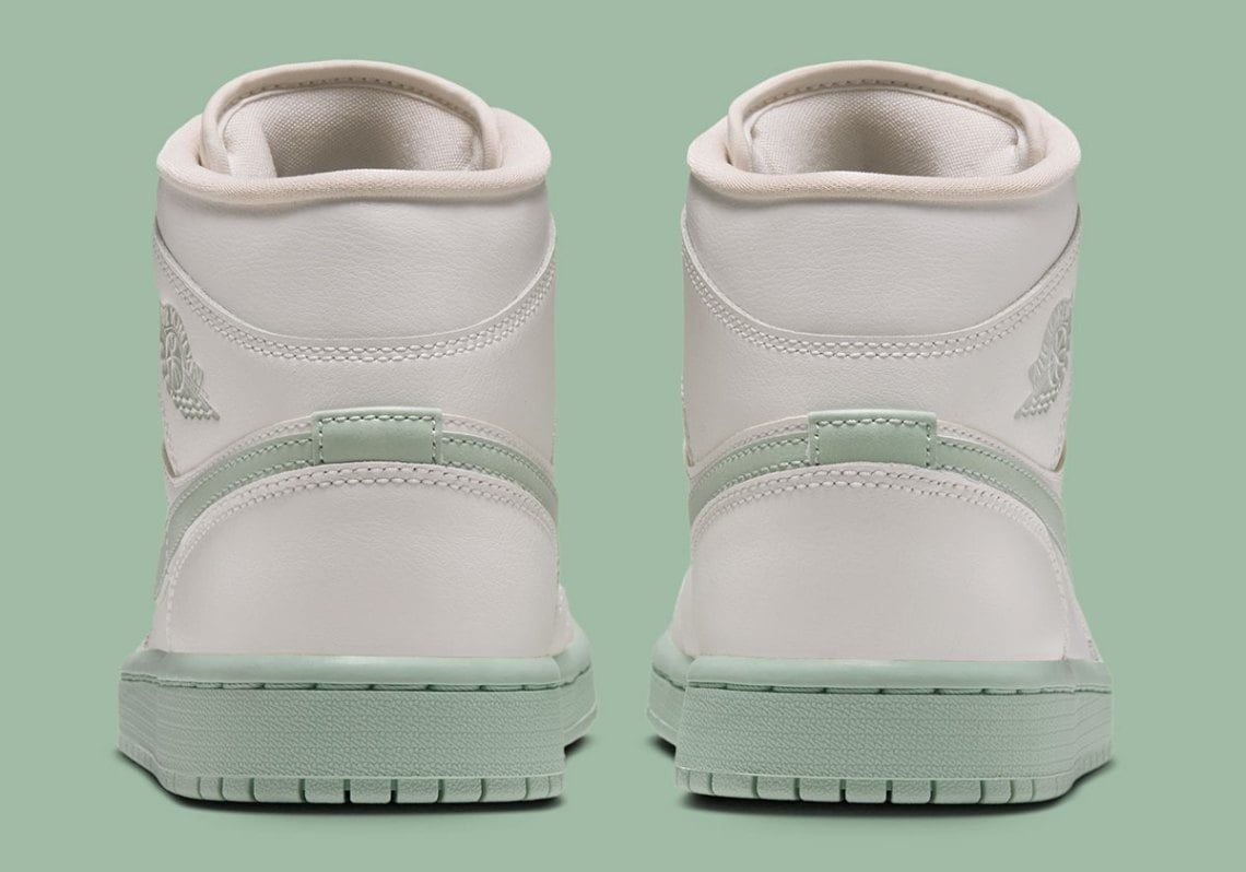  Giày Nike Air Jordan 1 Mid 'Pistachio Frost' 