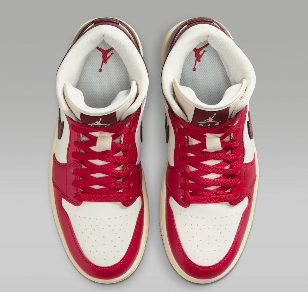  Giày Nike Air Jordan 1 Mid 'Sail Mystic Hibiscus' 