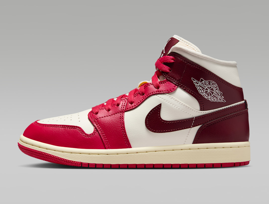  Giày Nike Air Jordan 1 Mid 'Sail Mystic Hibiscus' 