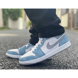  Giày Nike Air Jordan 1 Mid SE 'French Blue' 