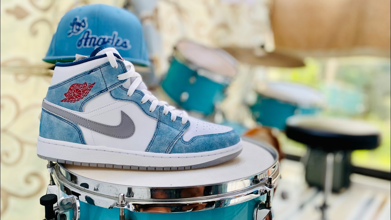  Giày Nike Air Jordan 1 Mid SE 'French Blue' 