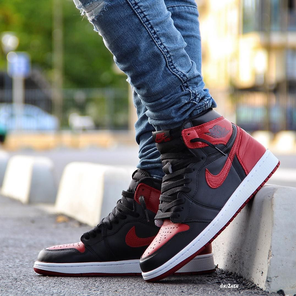  Giày Nike Air Jordan 1 Retro Bred (2016) 'Banned' 