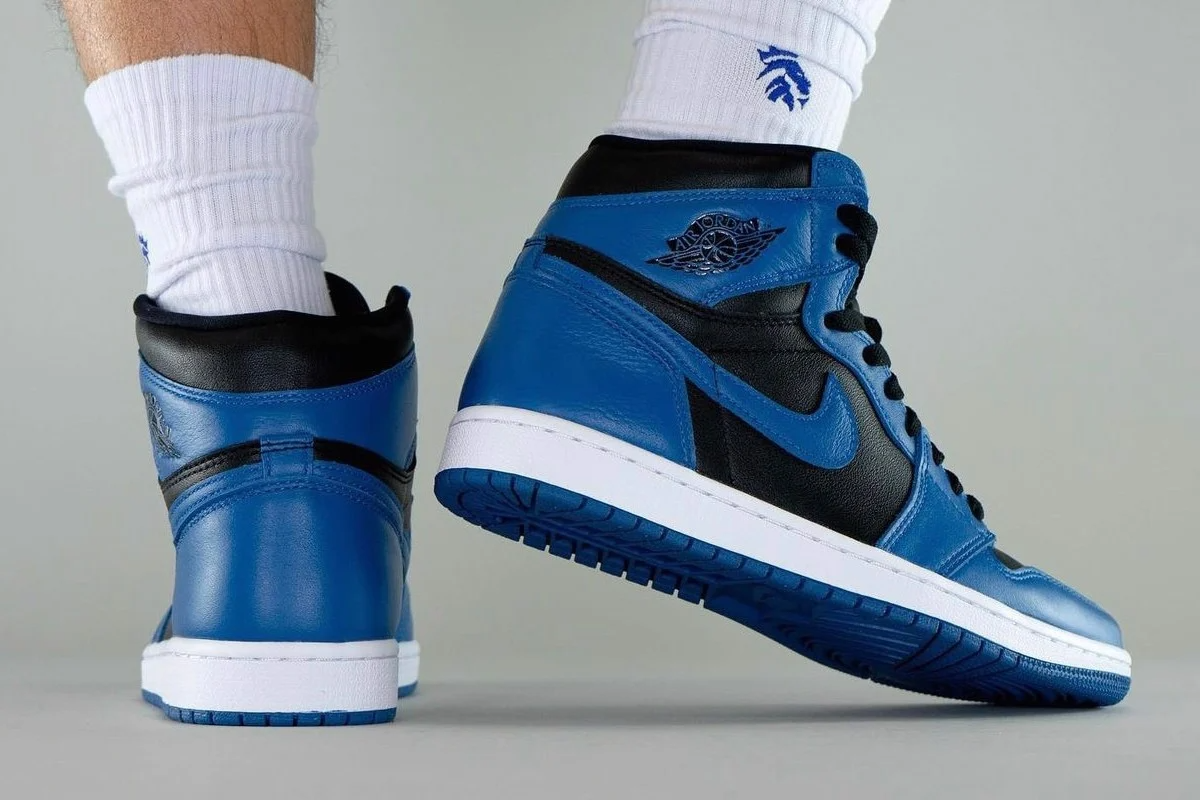  Giày Nike Air Jordan 1 Retro High OG 'Dark Marina Blue' 