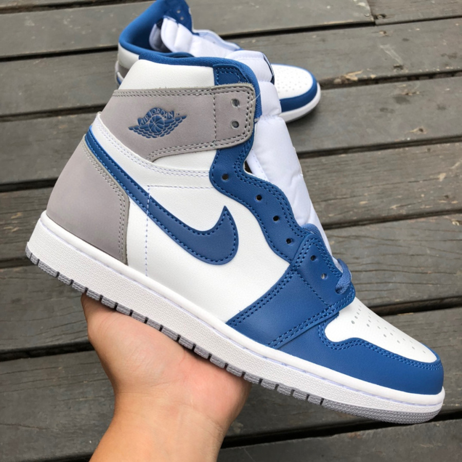  Giày Nike Air Jordan 1 Retro High Og Gs 'True Blue' 