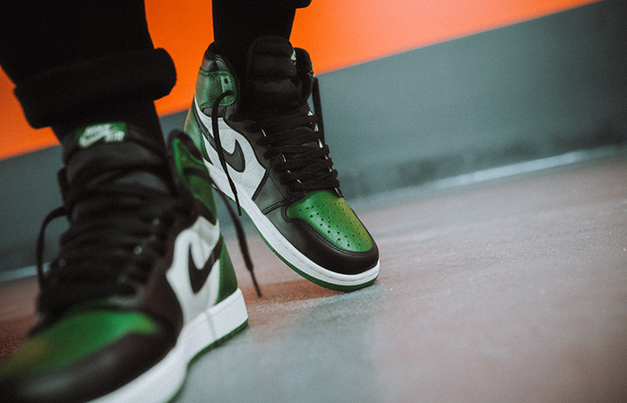  Giày Nike Air Jordan 1 Retro High OG 'Pine Green' 
