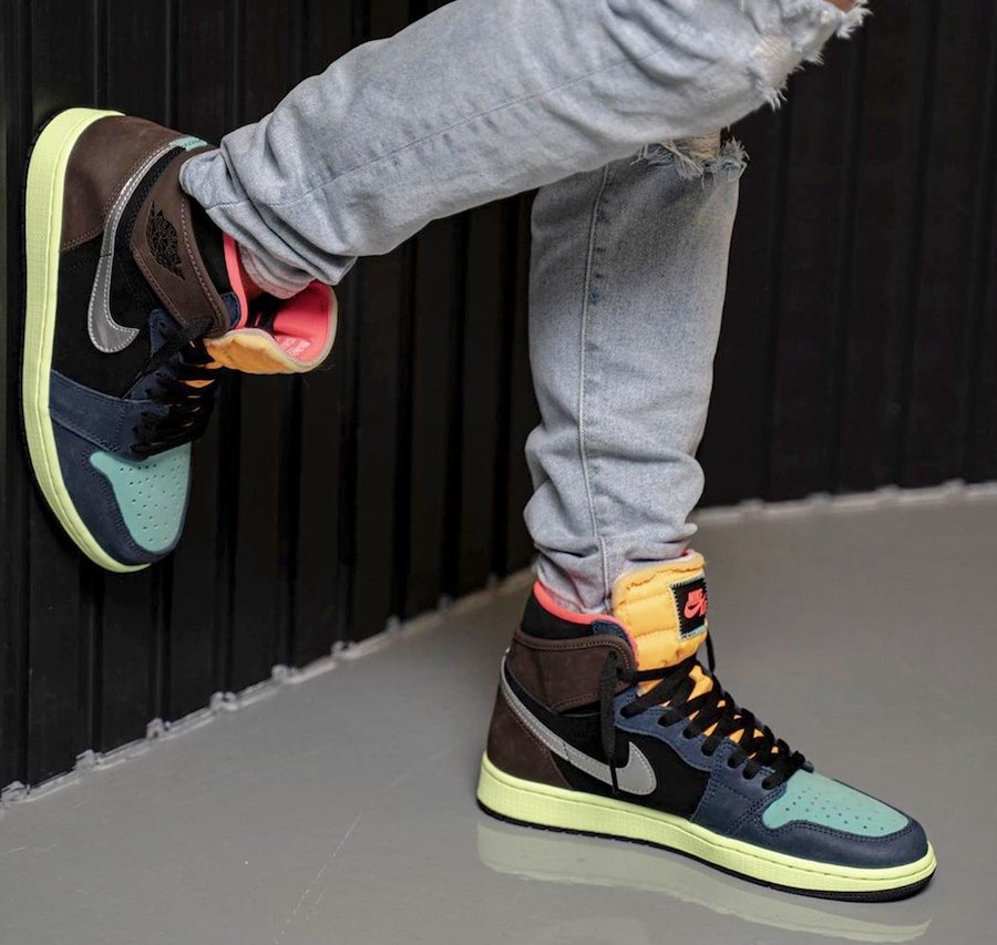  Giày Nike Air Jordan 1 Retro High 'Tokyo Bio Hack' 