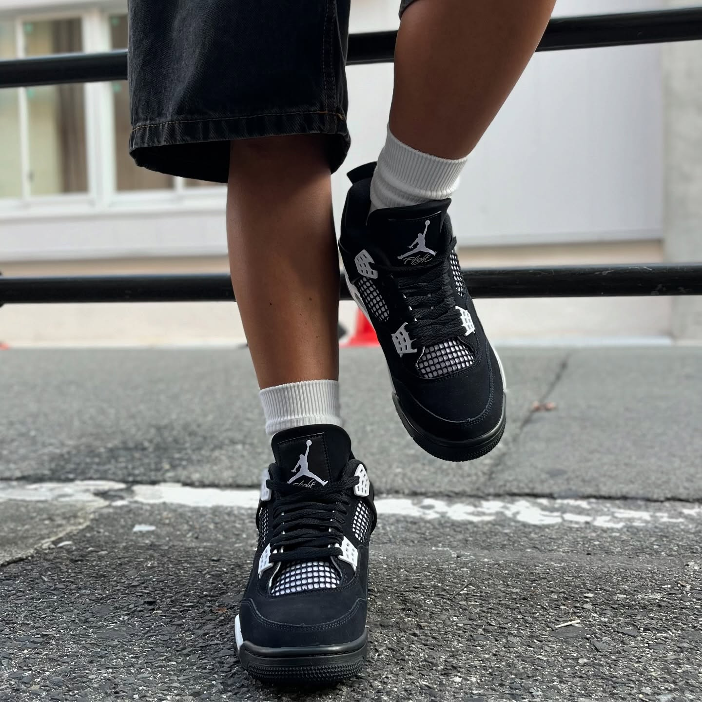  Giày Nike Air Jordan 4 Retro 'White Thunder' 