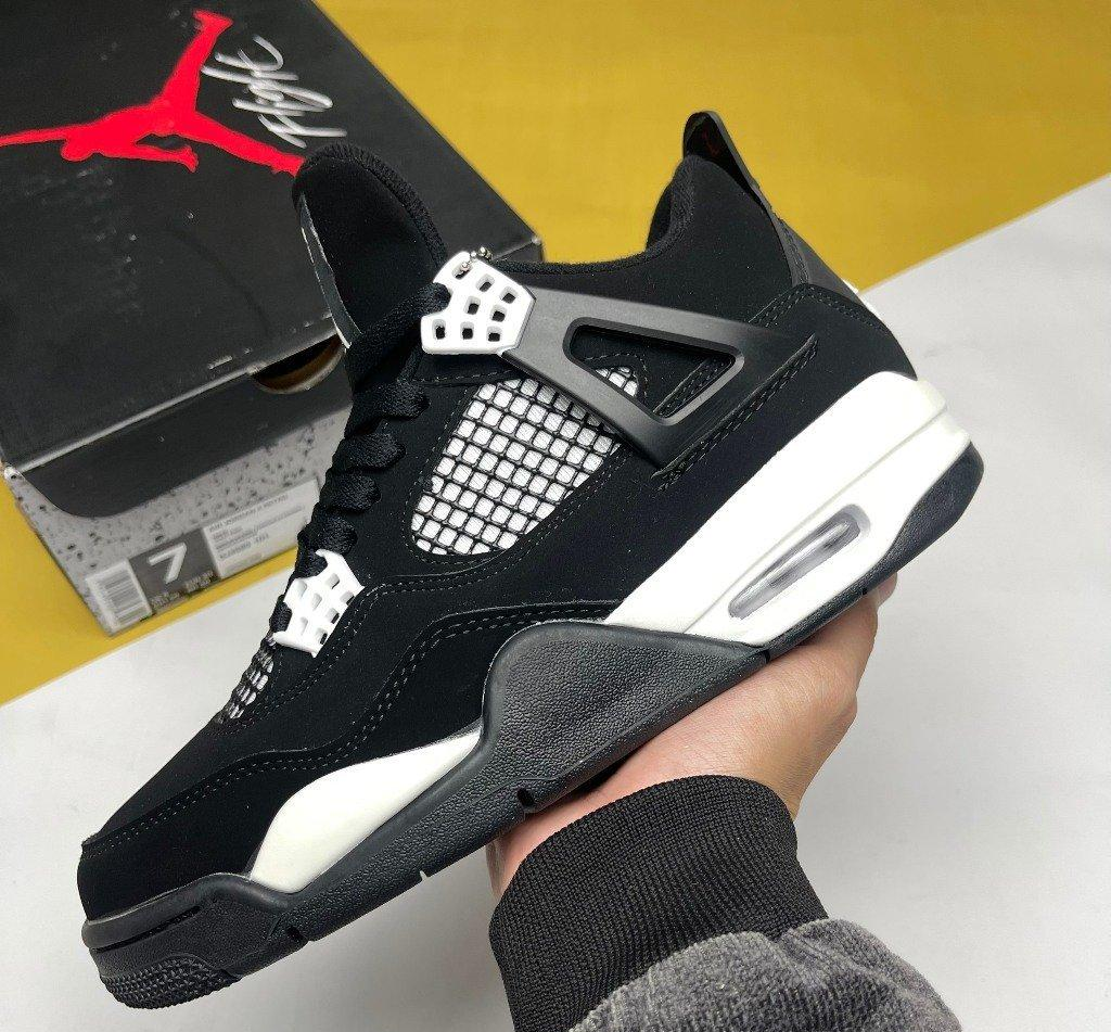  Giày Nike Air Jordan 4 Retro 'White Thunder' 