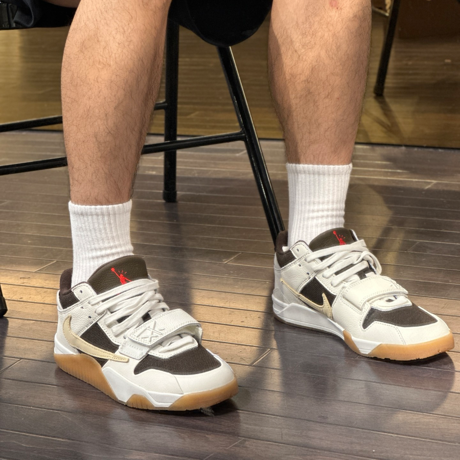 Giày Nike Air Jordan Jumpman Jack TR Travis Scott ‘Sail’ 
